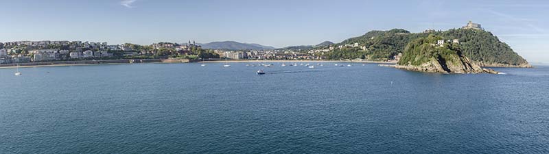 Guipúzcoa - San Sebastián 051 - bahía de La Concha.jpg